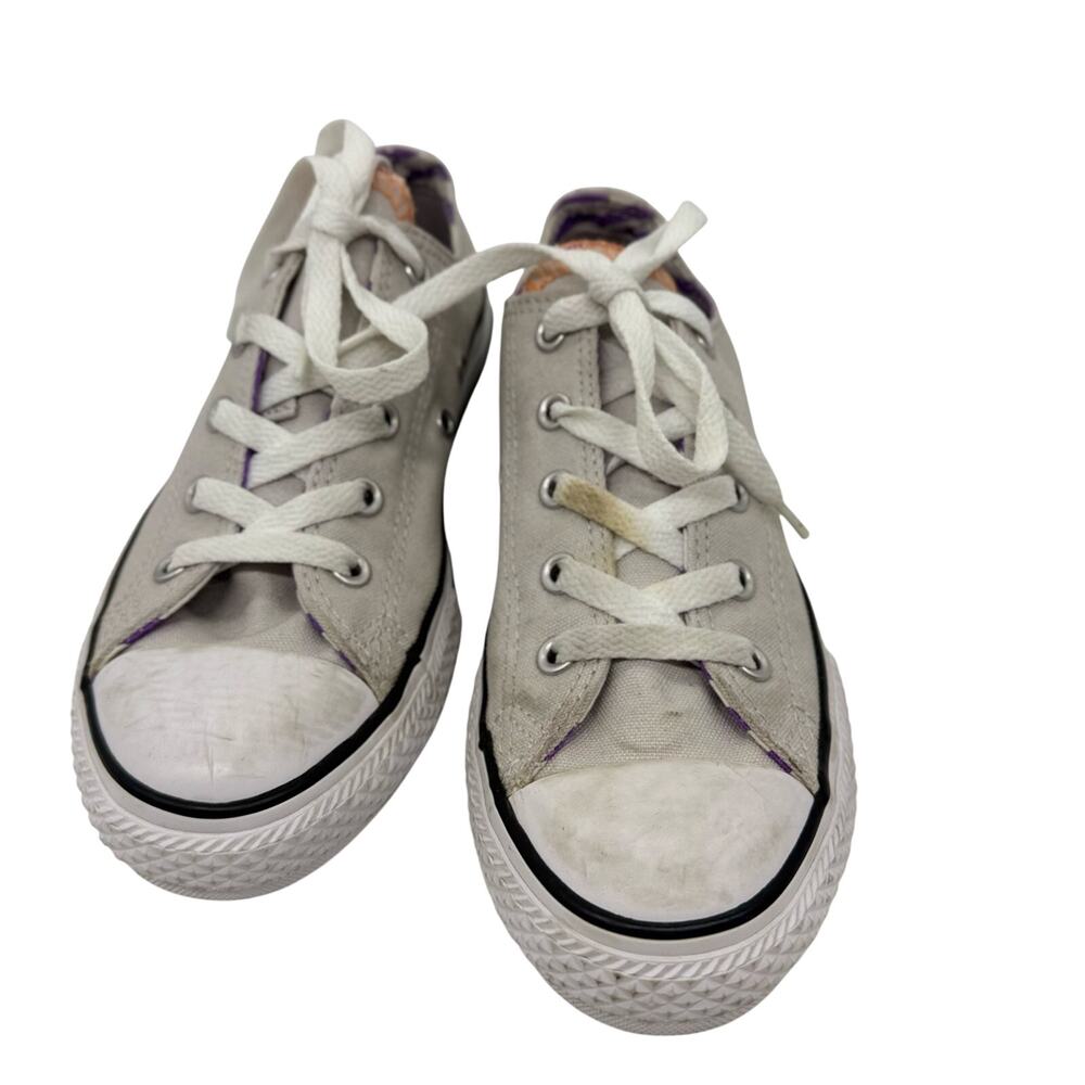 Sz 2 Junior Girls Converse All Star Grey & Purple Low Top Sneakers